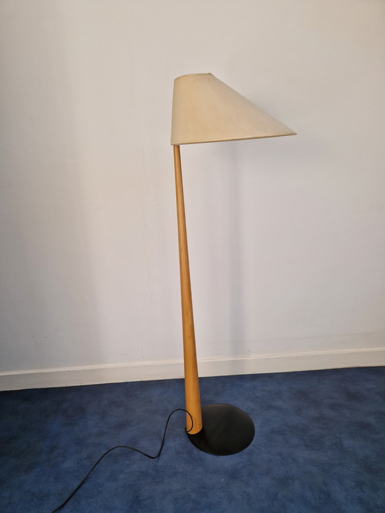 Image 1 of Vintage Design wooden floor lamp stylish natural