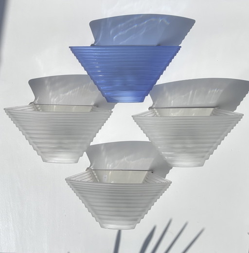 4x Appliques Artemide 'Pergamo 38' par Angelo Mangiarotti
