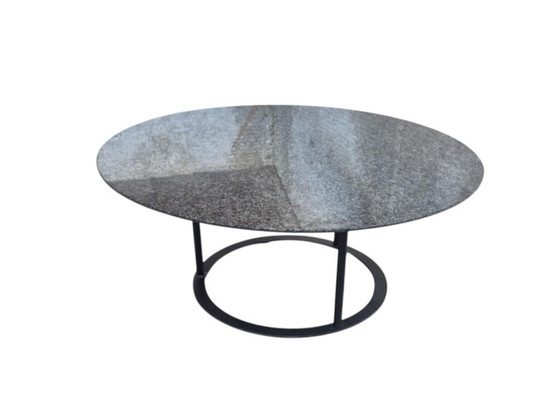 Image 1 of Couchtisch aus schwarzem Granit von Laura Graziotti für Arflex