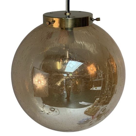 Image 1 of Art déco - Suspension en verre bullé - Structure en laiton et chrome - Plusieurs en stock !