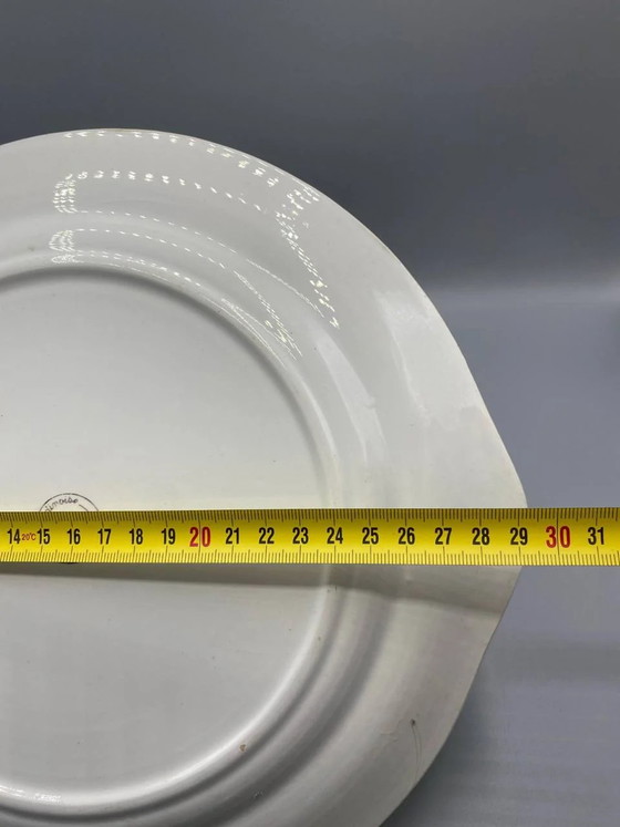 Porzellanschale mit Henkel – Mandelgrün mit Goldrand – L'Amandinoise – – Dekorative Objekte, Porcelain (photo 4 of 4)