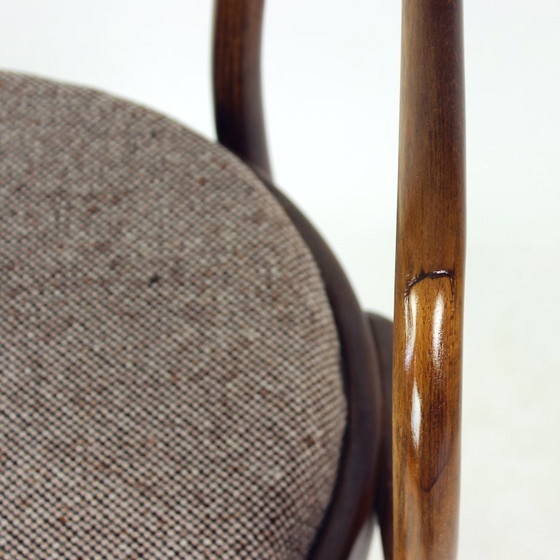 Poltrona August Thonet No. 30 In Legno Curvato Per TON, Cecoslovacchia, Metà XX Secolo – Poltrone, Textile (photo 7 of 13)