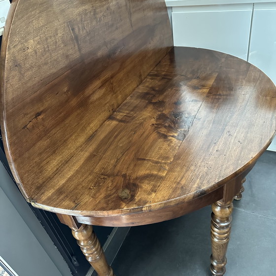 Image 1 of Table à abattant en noyer anglais - vers 1900