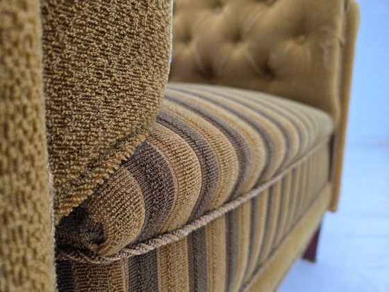 Image 1 of Dänischer Relaxsessel aus den 1950er Jahren, grüne Möbelwolle, Eschenholz.