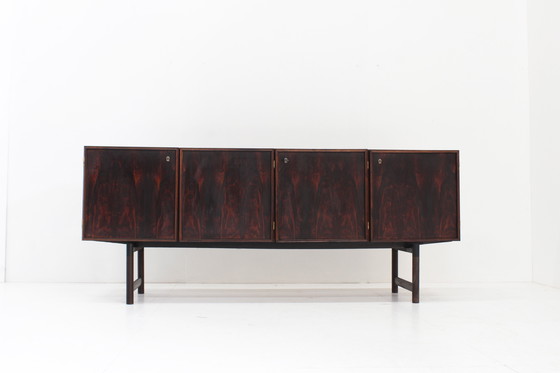 Image 1 of Buffet vintage en bois de rose du Mid Century
