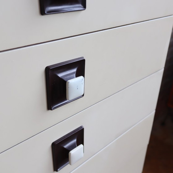 Image 1 of Vintage ladekast post modern space age bruine creme jaren 70