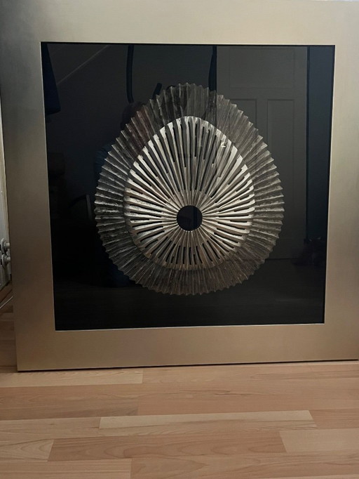 Oriental carving behind glass (90 x 90 cm)