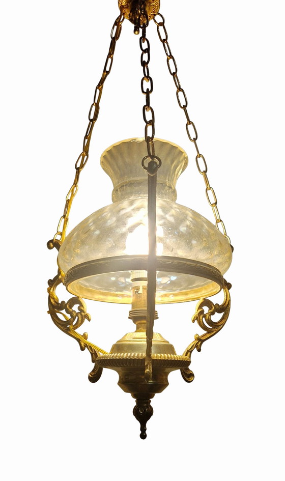 Image 1 of Lampada a sospensione d'epoca in ottone e vetro - Stile classico francese - Anni '60
