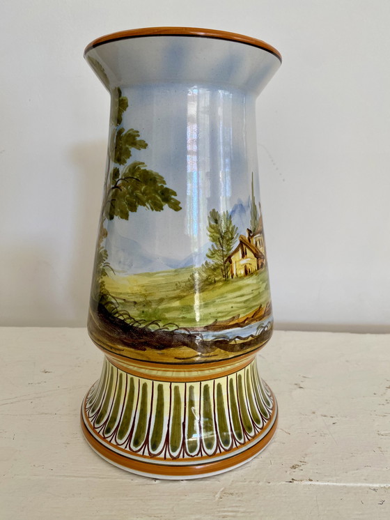 Image 1 of Vase ancien peint à la main