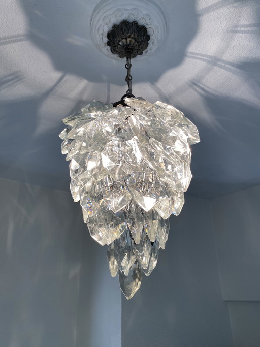 Vintage crystal bunch of grapes lamp