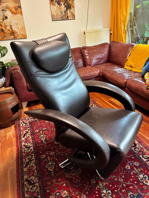 Fauteuil lounge moderne Strässle en état quasi neuf