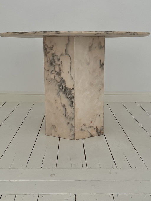 Table ronde en marbre Rose Aurore