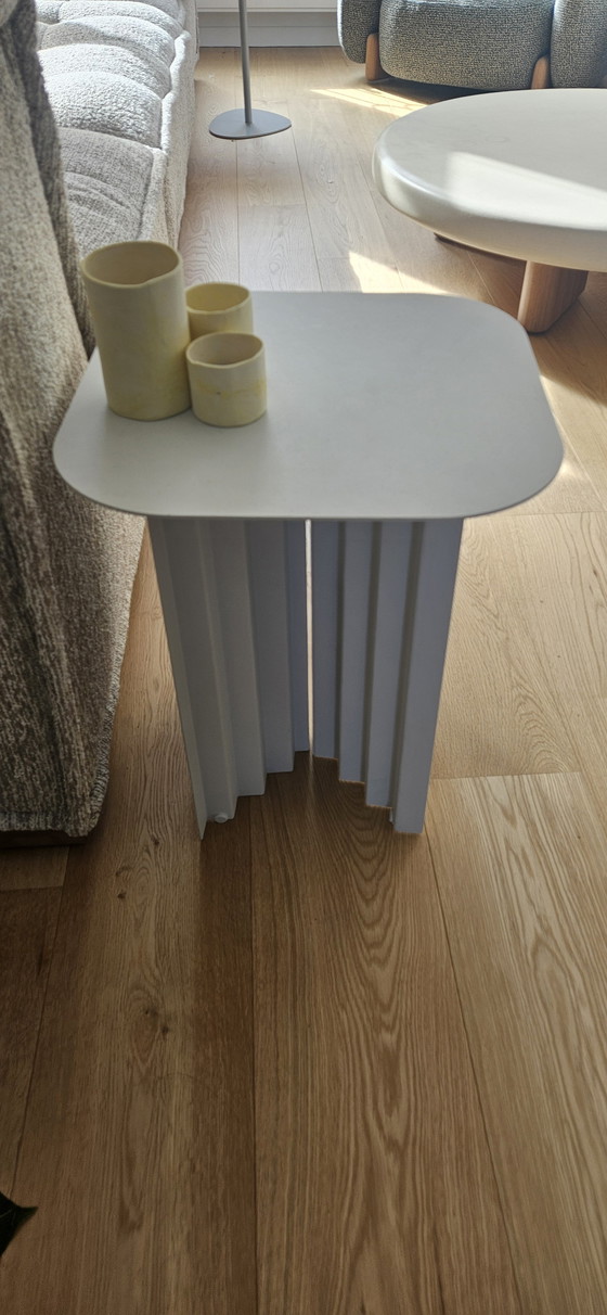 Image 1 of table basse carrée blanche