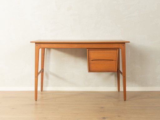 Schreibtisch aus den 1960ern, Aksel Boll Jensen – bureau, Wood (photo 2 of 16)