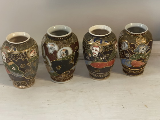 Image 1 of 4 Japanese Satsuma Vases 20th Century H 10 cm