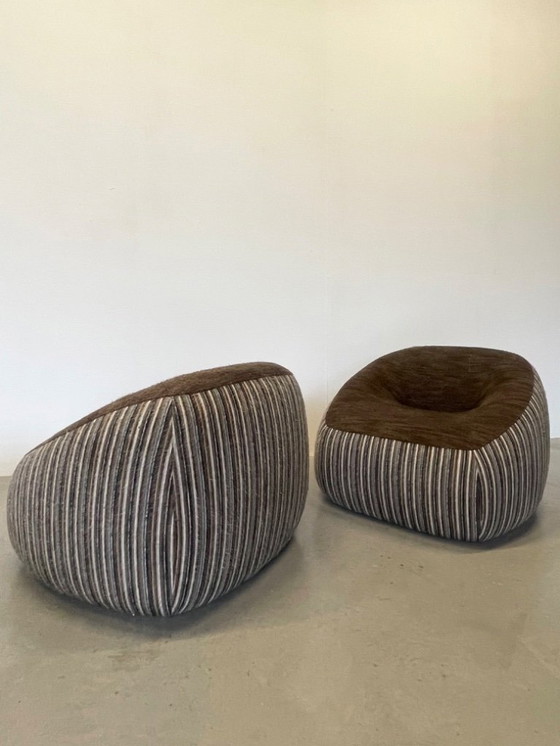 Image 1 of 2 x Artifort Swamp R armchairs 