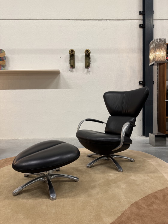 Image 1 of Poltrona girevole Leolux Formi Phase 2 con poggiapiedi in pelle nera