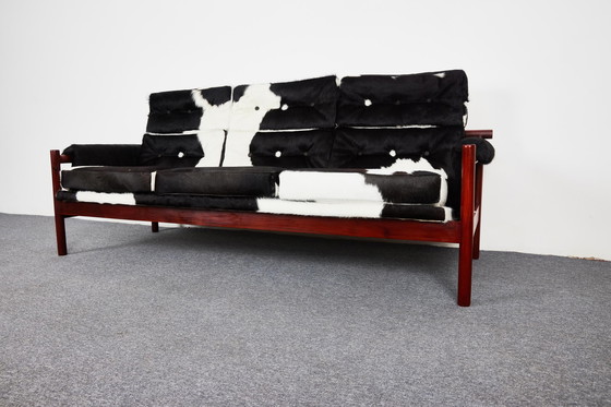 Image 1 of Guama sofa in zwart en wit leer van Gonzalo Cordoba voor Dujo, jaren 1950