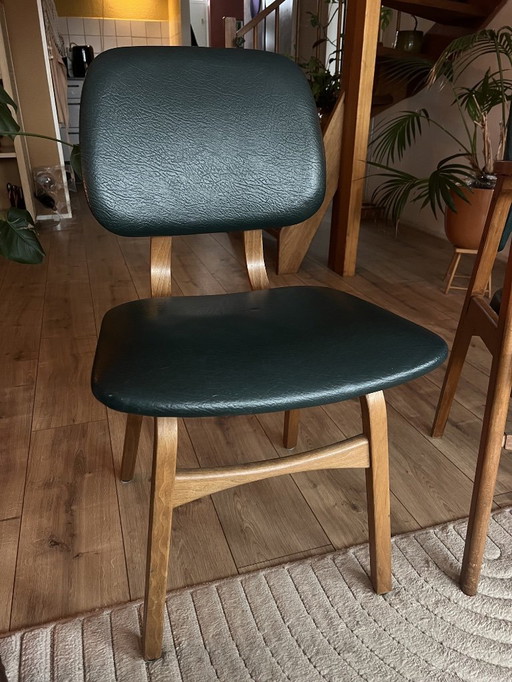 Characteristic Vintage Design Chair – 1960s