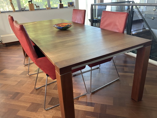 4 x Label Gerard Van Den Berg Chaises de salle à manger Modèle Donna