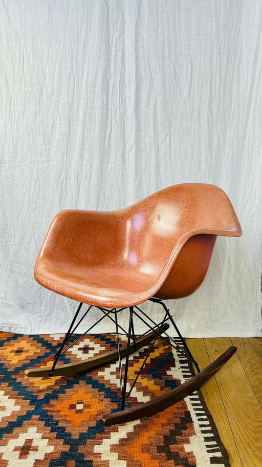 Eames DAX DAG RAR Vintage Peach Fiberglass Rocker