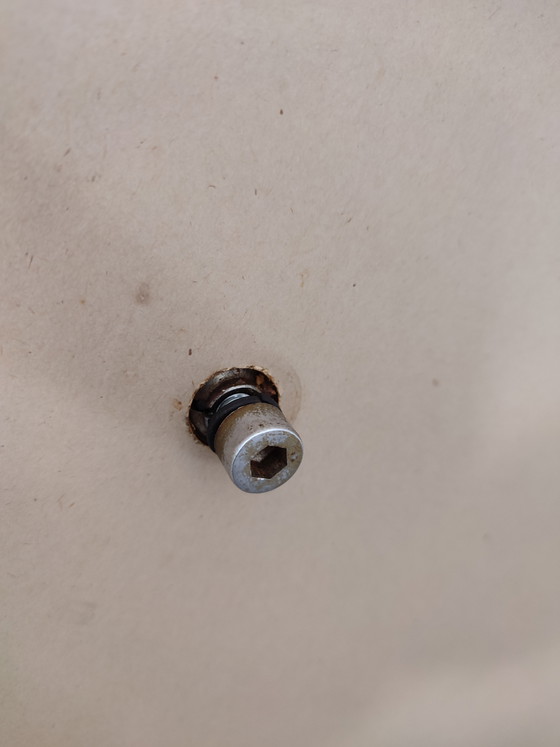 Image 1 of Herman Miller 1960S CLASSIC 120 CM