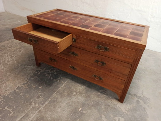 Image 1 of commode ancienne