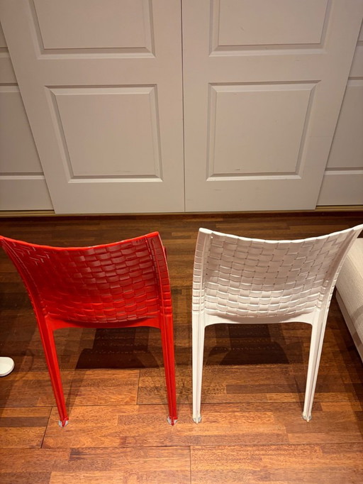 4 Kartell design chairs 2 reds and 2 whites