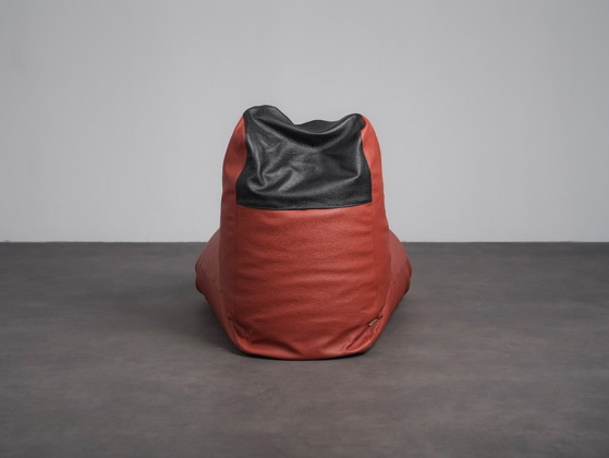 Pair of Boya Leather Lounge Chairs by Roderick Vos for Pode, Netherlands, 2016 – Armchairs (photo 4 of 10)