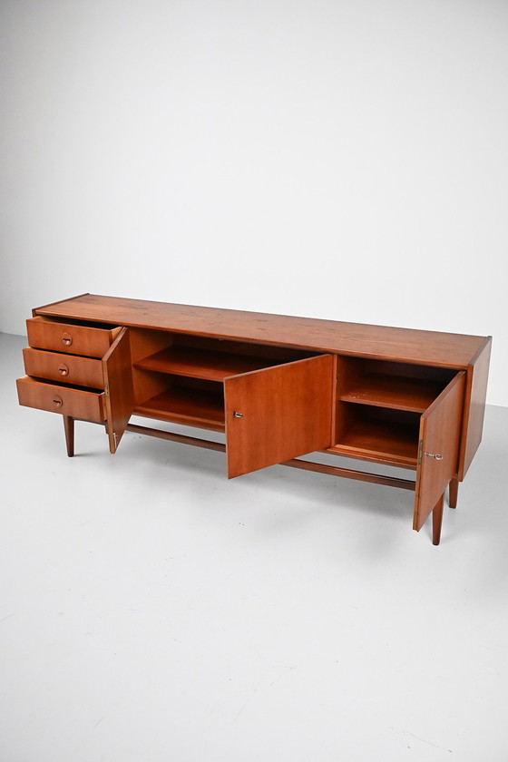 Image 1 of Aparador Bartels