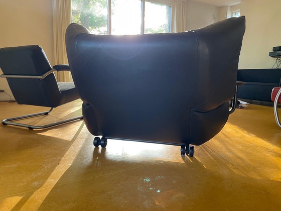 Image 1 of Leolux Bank dunkelblau Leder