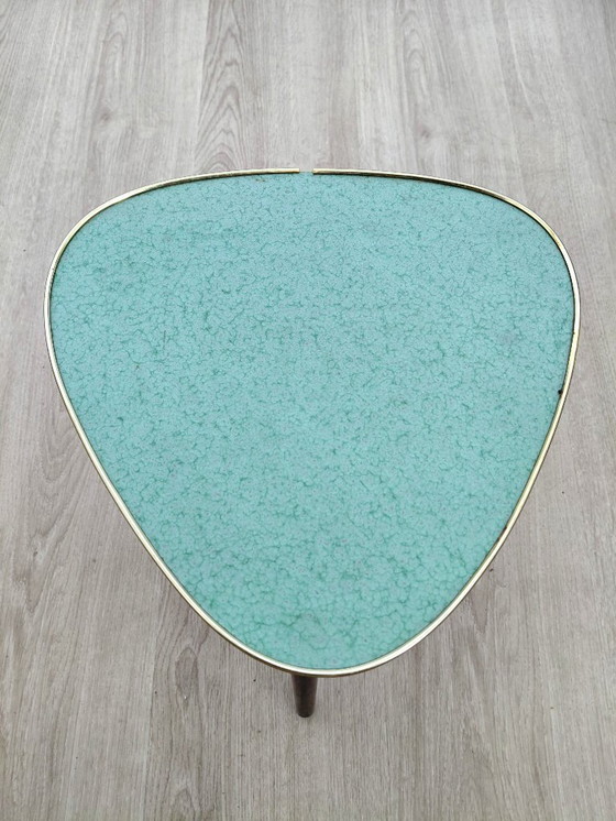 Image 1 of Fünfziger Jahre Beistelltisch in grünem Glanz