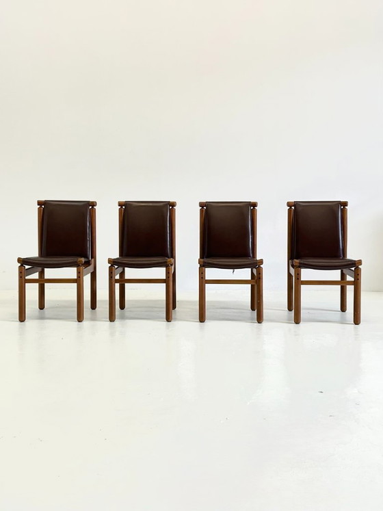 Image 1 of Conjunto de sillas de comedor Tapiovaara de La Permanente Cantù