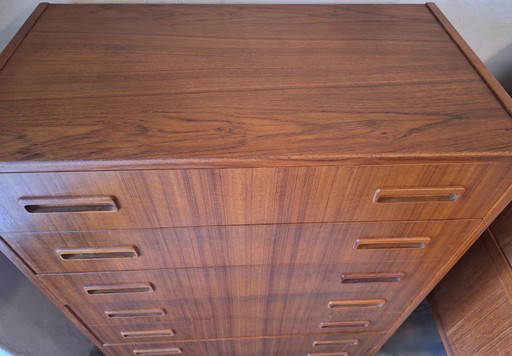 eak Chest of 7 Drawers by Borge Dam, Denmark 1960s