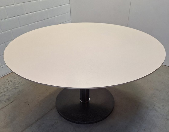 Image 1 of Round table Alfred Hendrickx