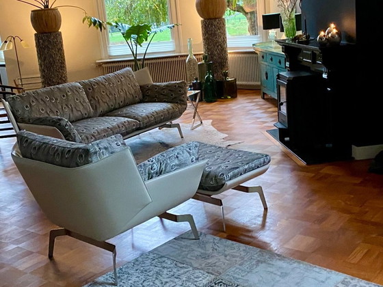 Image 1 of IP design driezitsbank, hocker en stoel