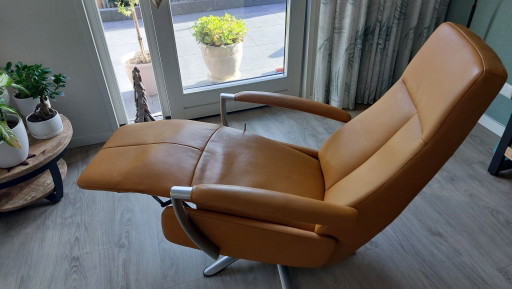 Fauteuil relax pivotant avec pied chromé