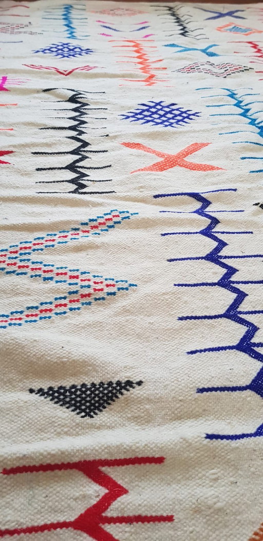 Handgeknoopt Berber kleed wol 233x138cm