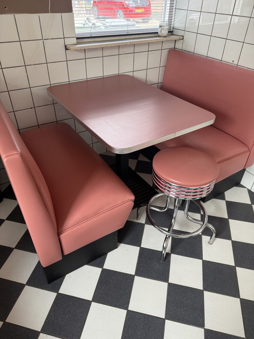 BelAir American diner set met kruk en zwarte retro tafelpoot.