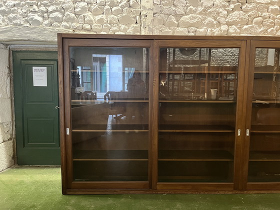 Image 1 of Grande Bibliothèque Vitrée