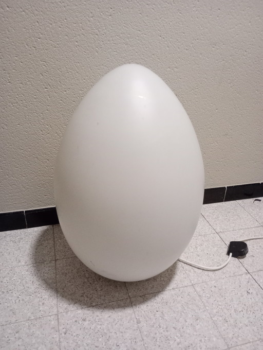 Uovo Fontana Arte egg-shaped Murano glass lamp Ben swilders