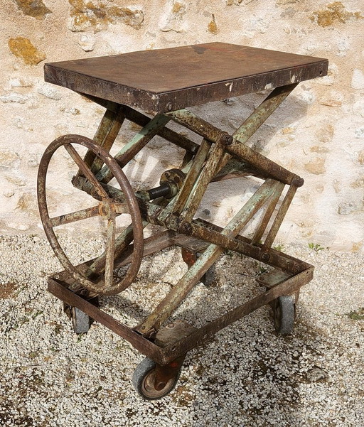 old industrial lifting table, industrial lifting table, machine tool furniture, jack