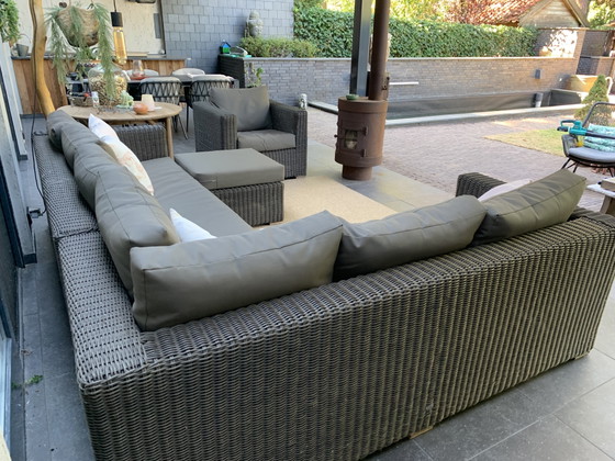 All Weather Lounge Set – Life, Plastic, Metal (photo 8 of 10)