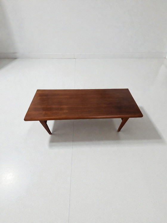 Image 1 of Mid Century Teak Couchtisch Sofatisch Tisch Johannes Andersen Trioh 1960er Jahre