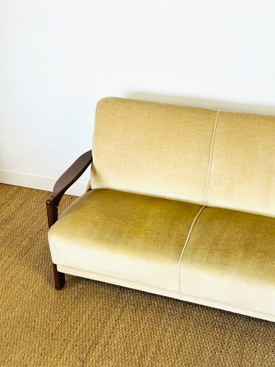 Image 1 of Schlafsofa und skandinavischer Samtsessel, 1960, 2er-Set