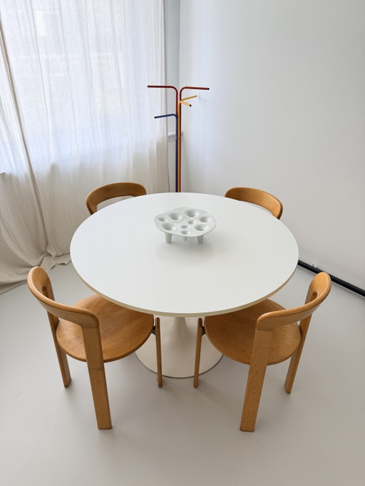Arkana Tulip Maurice Burke - Mesa de comedor