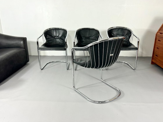 Quatre Chaises Cantilever, Noires, Fasem, Chaises de salle à manger, Cuir, Chrome, Vintage (photo 9 sur 11)