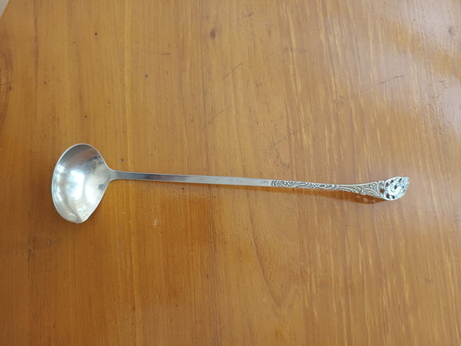 louche à sauce en argent antique