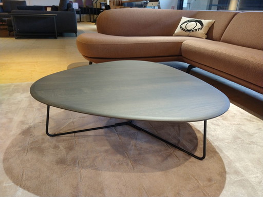 Mesa de centro con trípode Pode