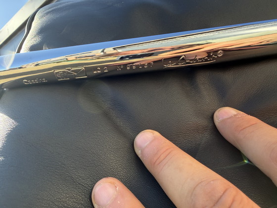 Image 1 of 2x Cassina Le Corbusier Lc2 originali in CONDIZIONI DA SALA ESPOSITIVA!!